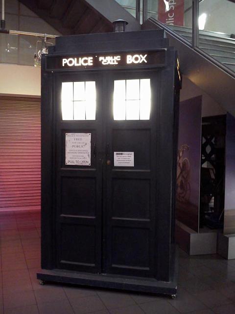 Dr Who Tardis.jpg